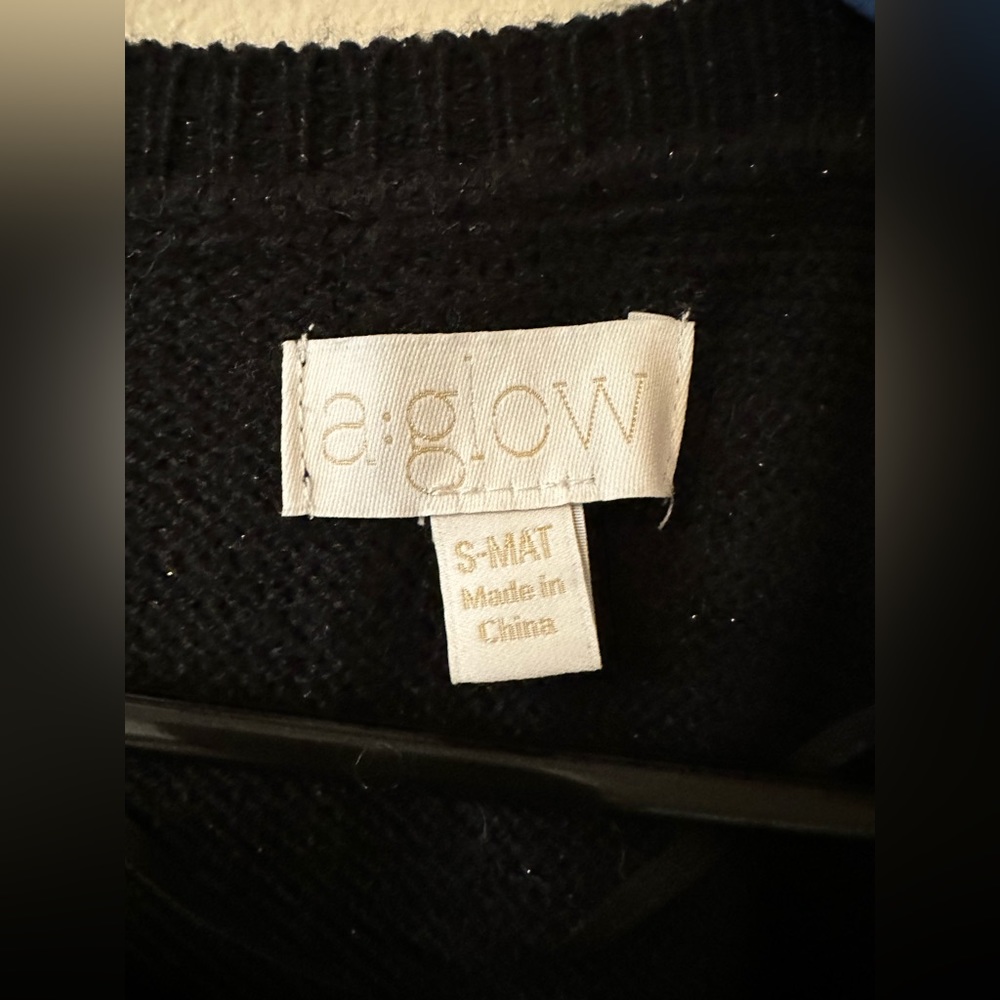 Maternity Sweater - Picture 2 of 3
